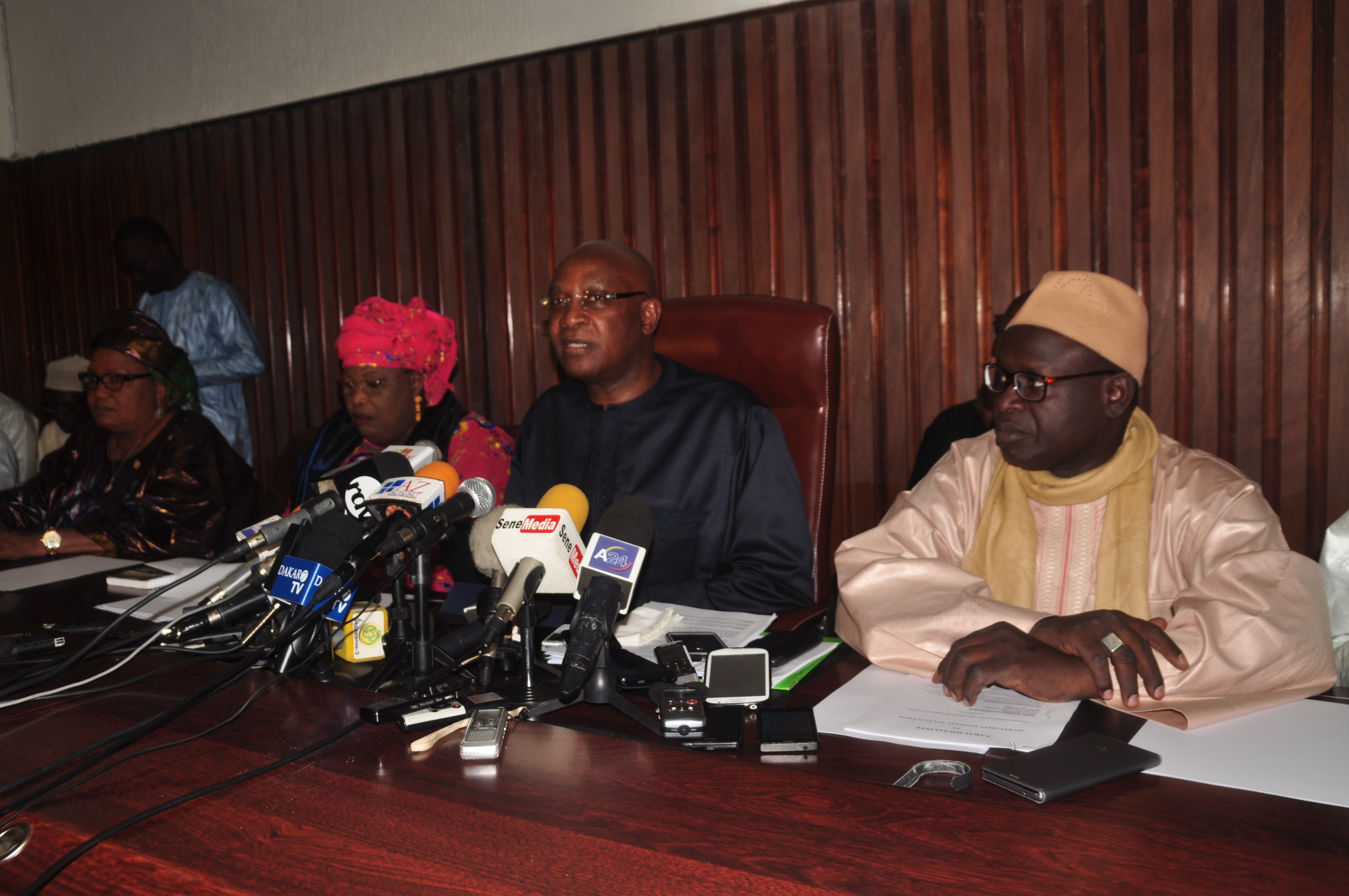 Serigne Mbaye Thiam recadre encore le camp de Khalifa Sall : « il faut respecter le point de vue de la majorité» 