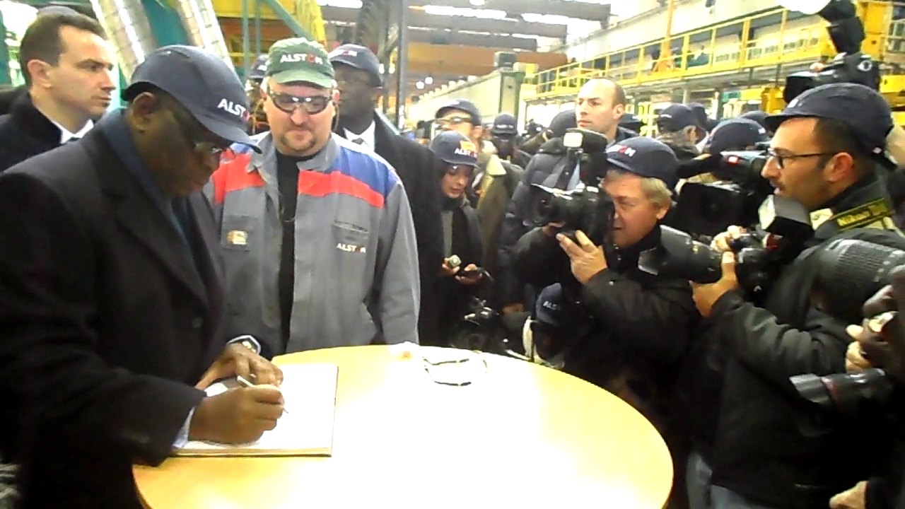 STRASBOURG : LES IMAGES DE LA VISITE DU PRESIDENT MACKY SALL A ALSTOM