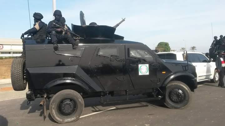 AÉROPORT DE BANJUL : Les éléments du GIGN sénégalais assurent la sécurité, l'armée de l'air quadrille les alentours