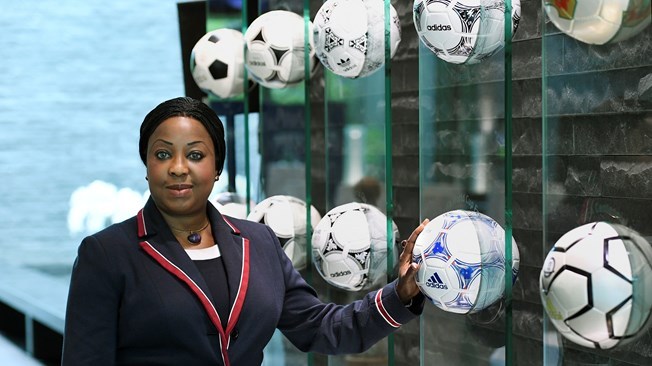 FATMA SAMOURA, SECRETAIRE GENERALE DE LA FIFA : « Je suis venue apporter une bonne nouvelle ; l’ouverture imminente d’un Bureau régional à Dakar »