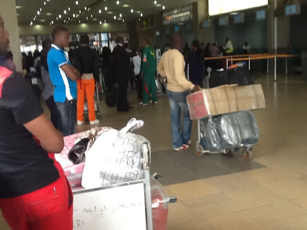 130 Sénégalais rapatriés des États-Unis sont arrivés à Dakar (Ministère)