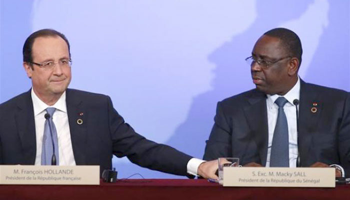 PARIS : Hollande et Sall saluent "la mise en œuvre satisfaisante" des décisions prises lors de la visite d’Etat en décembre (Elysée)