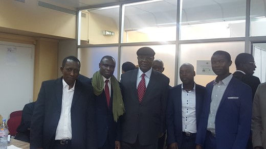PARIS : Ousmane Ngom s’enquiert de l’avancée des travaux de la commission d’inscription des nouvelles cartes d’identité