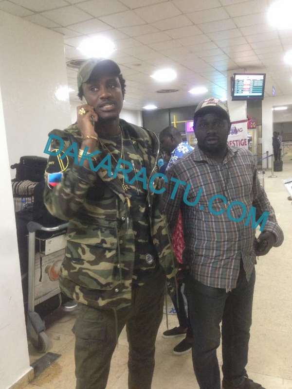 Les images du départ de Wally Ballago Seck à l'aéroport Léopold Sédar Senghor pour la Soirée du 22 Avril