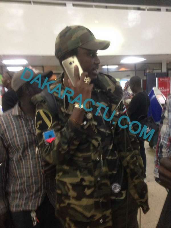 Les images du départ de Wally Ballago Seck à l'aéroport Léopold Sédar Senghor pour la Soirée du 22 Avril
