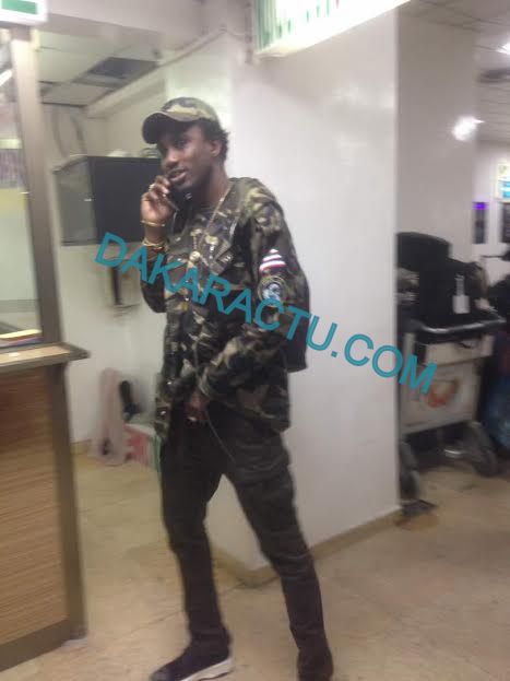 Les images du départ de Wally Ballago Seck à l'aéroport Léopold Sédar Senghor pour la Soirée du 22 Avril