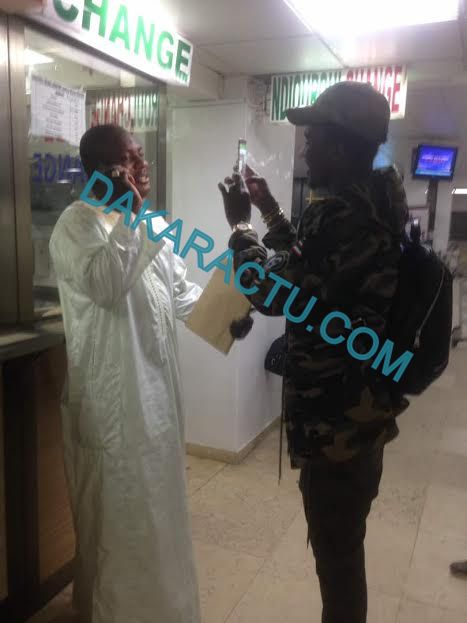 Les images du départ de Wally Ballago Seck à l'aéroport Léopold Sédar Senghor pour la Soirée du 22 Avril
