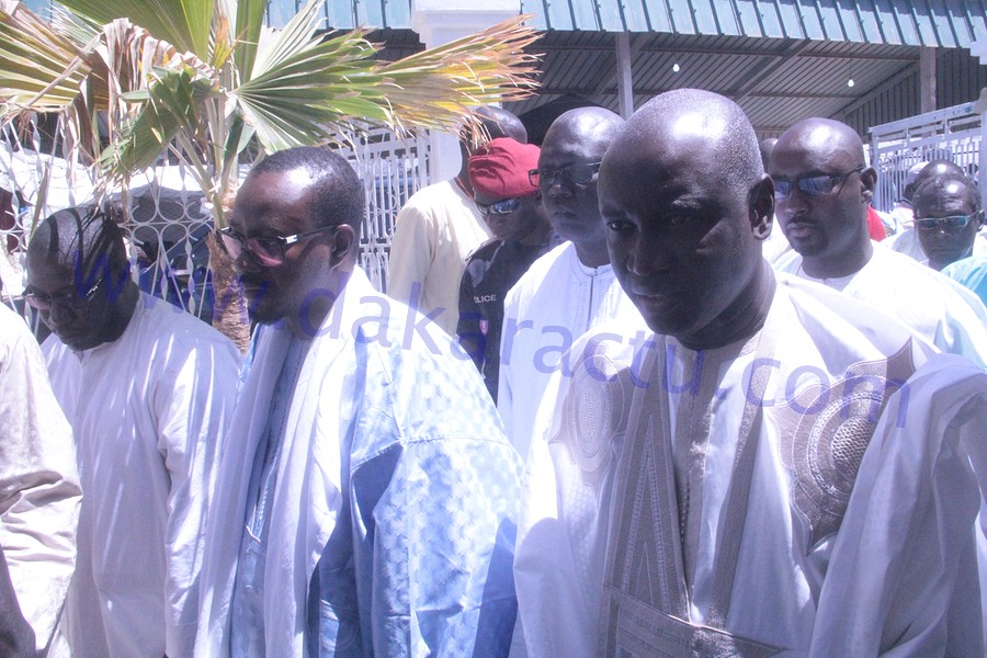 Cérémonie officielle du Kazu Rajab : La délégation officielle conduite par Aly Ngouille Ndiaye vient d'arriver (IMAGES)