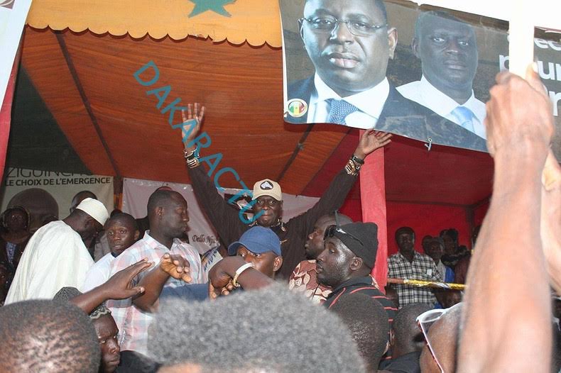 Meeting  de l’APR de Ziguinchor : Forte mobilisation de Benoît Sambou