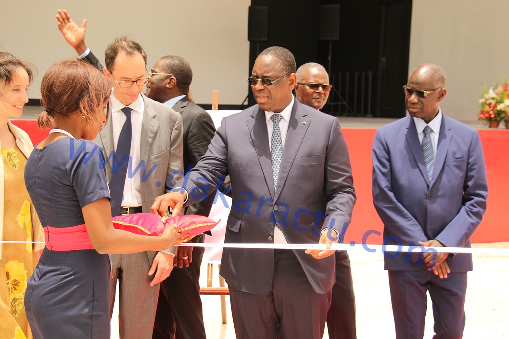 Le premier réseau de salles de cinéma et de spectacles ouvre ses portes en Afrique : CANAL OLYMPIA TERANGA s’installe à Dakar.