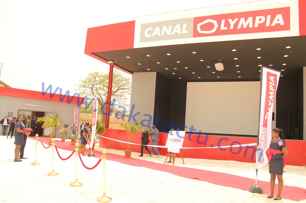 Le premier réseau de salles de cinéma et de spectacles ouvre ses portes en Afrique : CANAL OLYMPIA TERANGA s’installe à Dakar.