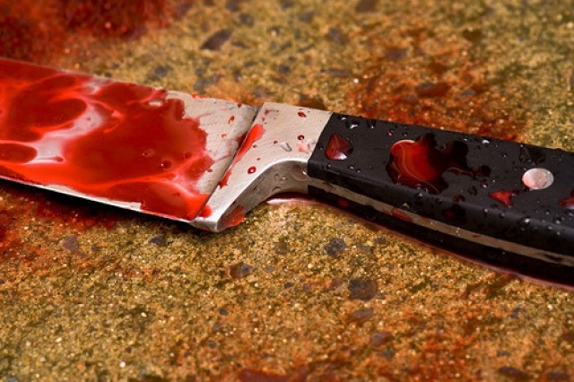 DRAME FAMILIAL À NIARRY TALLY : À cause d’un porte-clés de 200 fcfa, l’oncle tue son neveu avec un couteau 