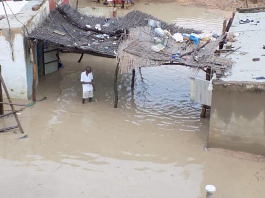 Oudalaye : Les pluies diluviennes font rebrousser chemin à la délégation Gouvernementale