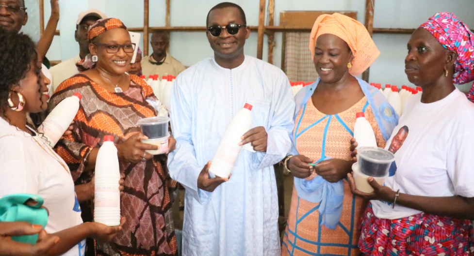 Pour la commercialisation des produits "made in Sénégal" : Alioune Sarr a inauguré neuf (09) magasins témoins à Thiès