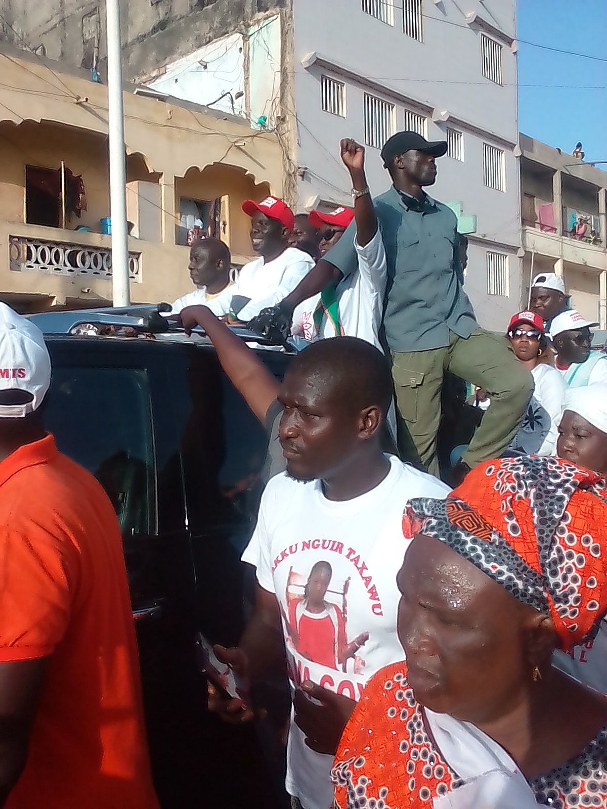 Fermeture de la campagne de Mankoo à Dakar : Malick Gakou et Idrissa Seck sillonnent les 5 communes de Guédiawaye