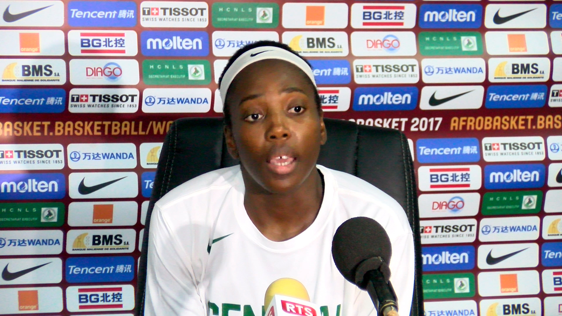 Aya Traoré Capitaine des Lionnes « Il faudra que l’on entame les