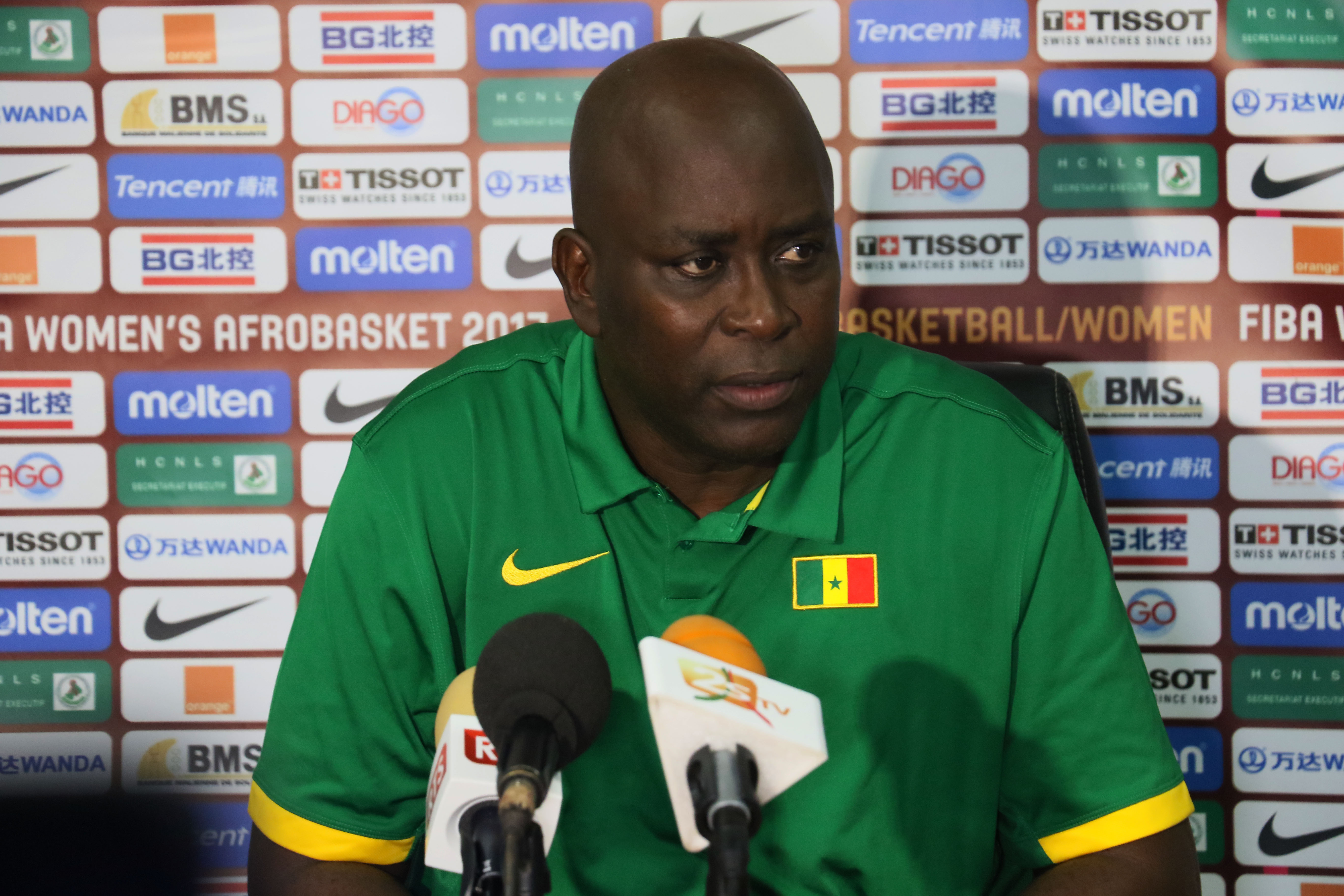Tapha Gaye revient sur la bagarre contre les Nigérianes : « Leur coach voulait nous faire sortir du terrain, mais il n'a rien compris »