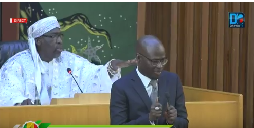 Polémique sur la présence de Khalifa Sall : Duel d’arguments autour de l’article 11 du Règlement intérieur