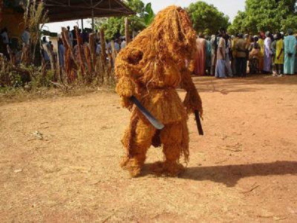 Incroyable mystère à Mbour : Le Kankourang  se transforme en ange tueur