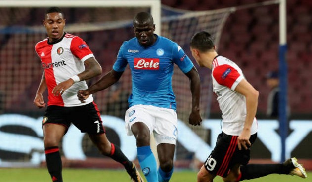 City gagne sans briller, Naples de Kalidou Koulibaly se rassure