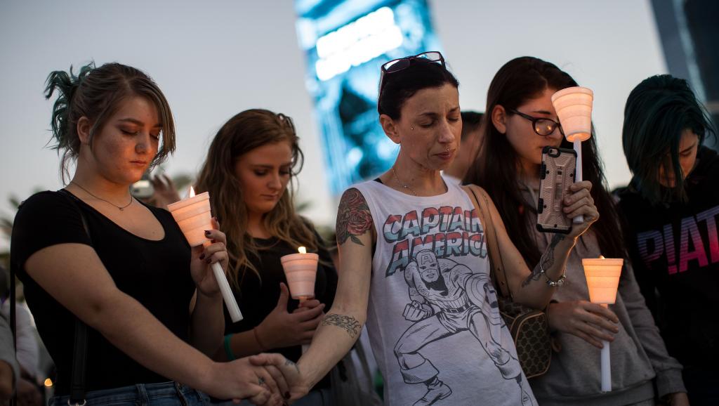ETATS-UNIS : Las Vegas se mobilise pour venir en aide aux victimes de la fusillade