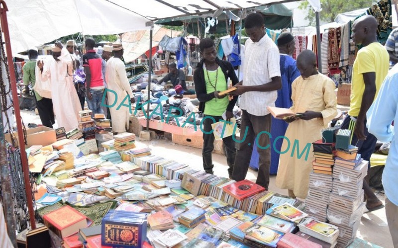 Médina Baye : l'esplanade de la mosquée se transforme en foire le temps du Gamou (Images)