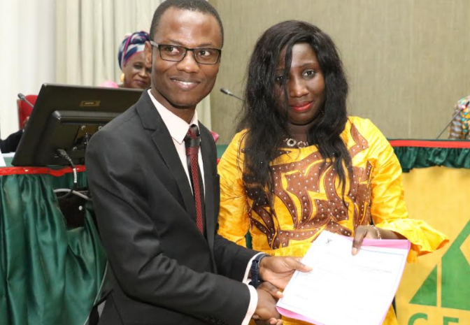 Diplôme D’Expertise Comptable et Financière (DECOFI) : 23 ressortissants de l’UEMOA reçoivent leur attestation de réussite