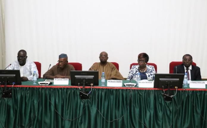 Diplôme D’Expertise Comptable et Financière (DECOFI) : 23 ressortissants de l’UEMOA reçoivent leur attestation de réussite