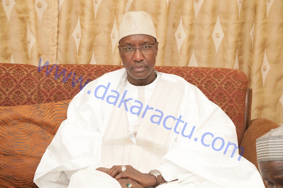 54ème Ziarra Omarienne : Louga et le mouvement "Dolly Macky" accueillent le Président Sall dans la sobriété.