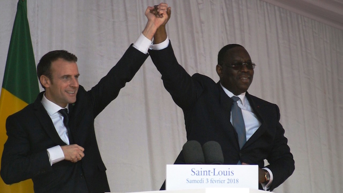Politique migratoire : Emmanuel Macron annonce la mise sur pied de visas de circulation entre la France et le Sénégal 