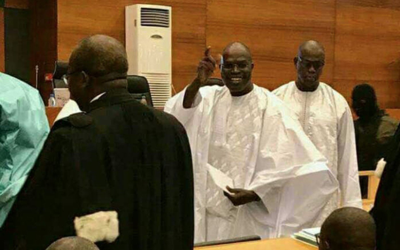 Khalifa Sall au juge : "Libérez-les (ses co-prévenus) et jugez-moi tout seul! J'assume tout ce qu'on leur reproche..."