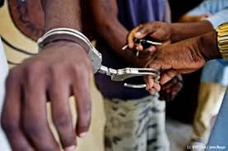 THIÈS : Arrestation d'un présumé voleur d'enfant