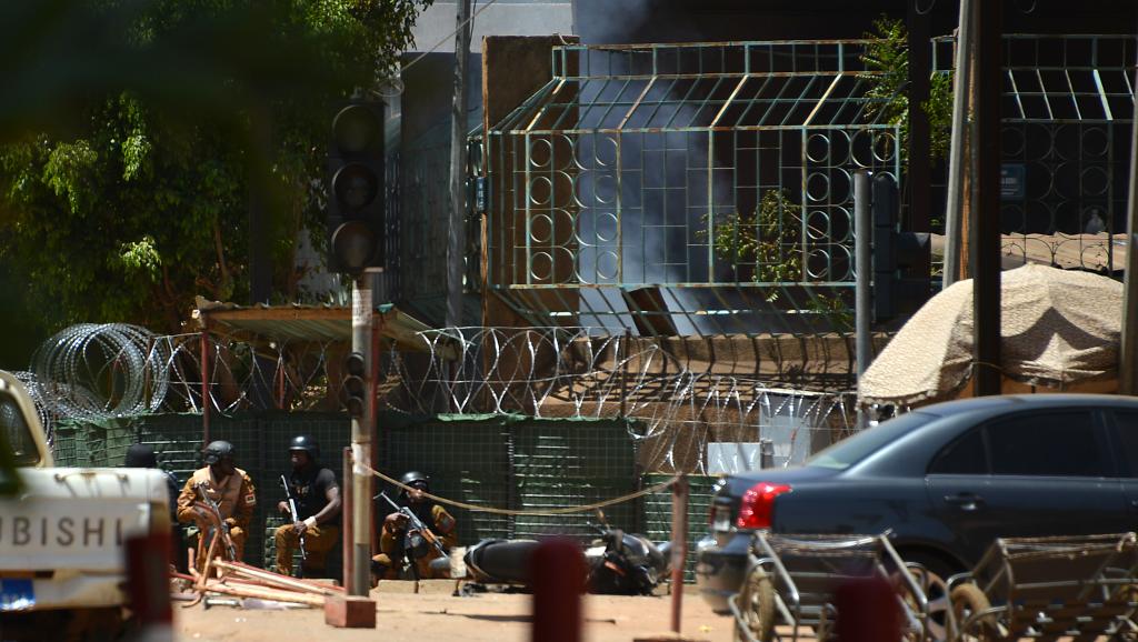 Burkina Faso : le film de l’attaque racontée par le maire de Ouagadougou et d’autres témoins 