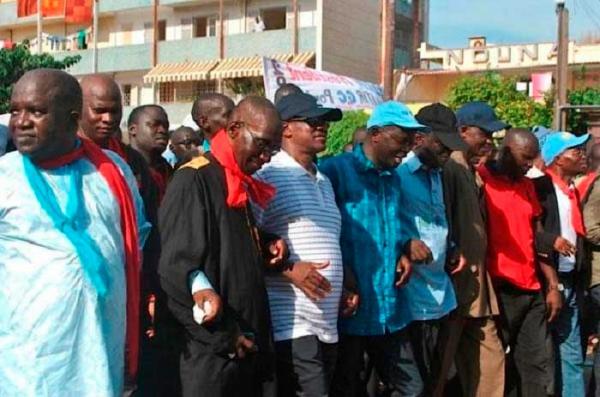 L’opposition dans l’enfumage verbal ! (Par Soro DIOP)