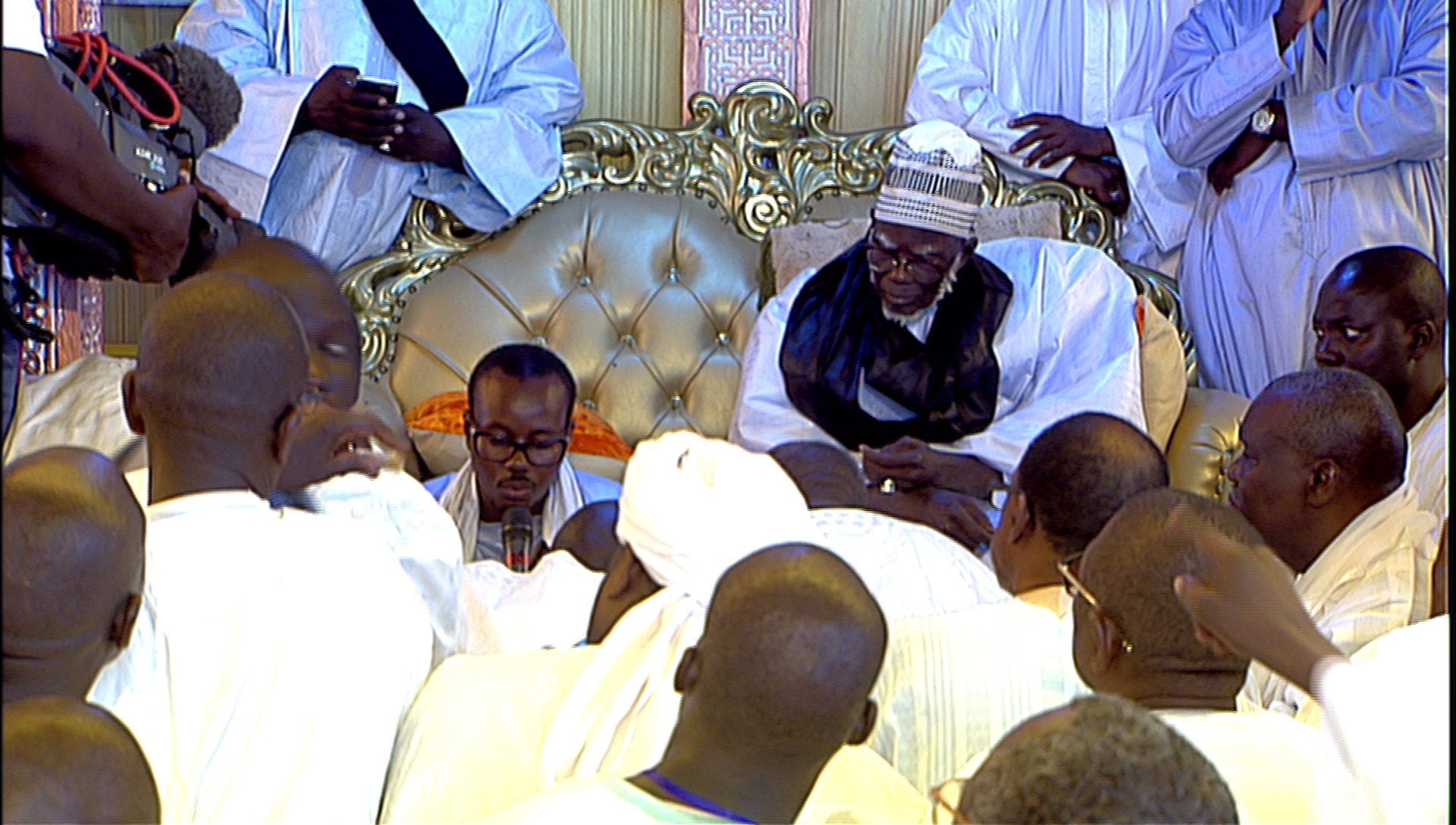 SERIGNE BASS ABDOU KHADRE : "L'actuel Khalife Général est plus que jamais déterminé à atteindre ses objectifs avec ou sans l'aide des autres"