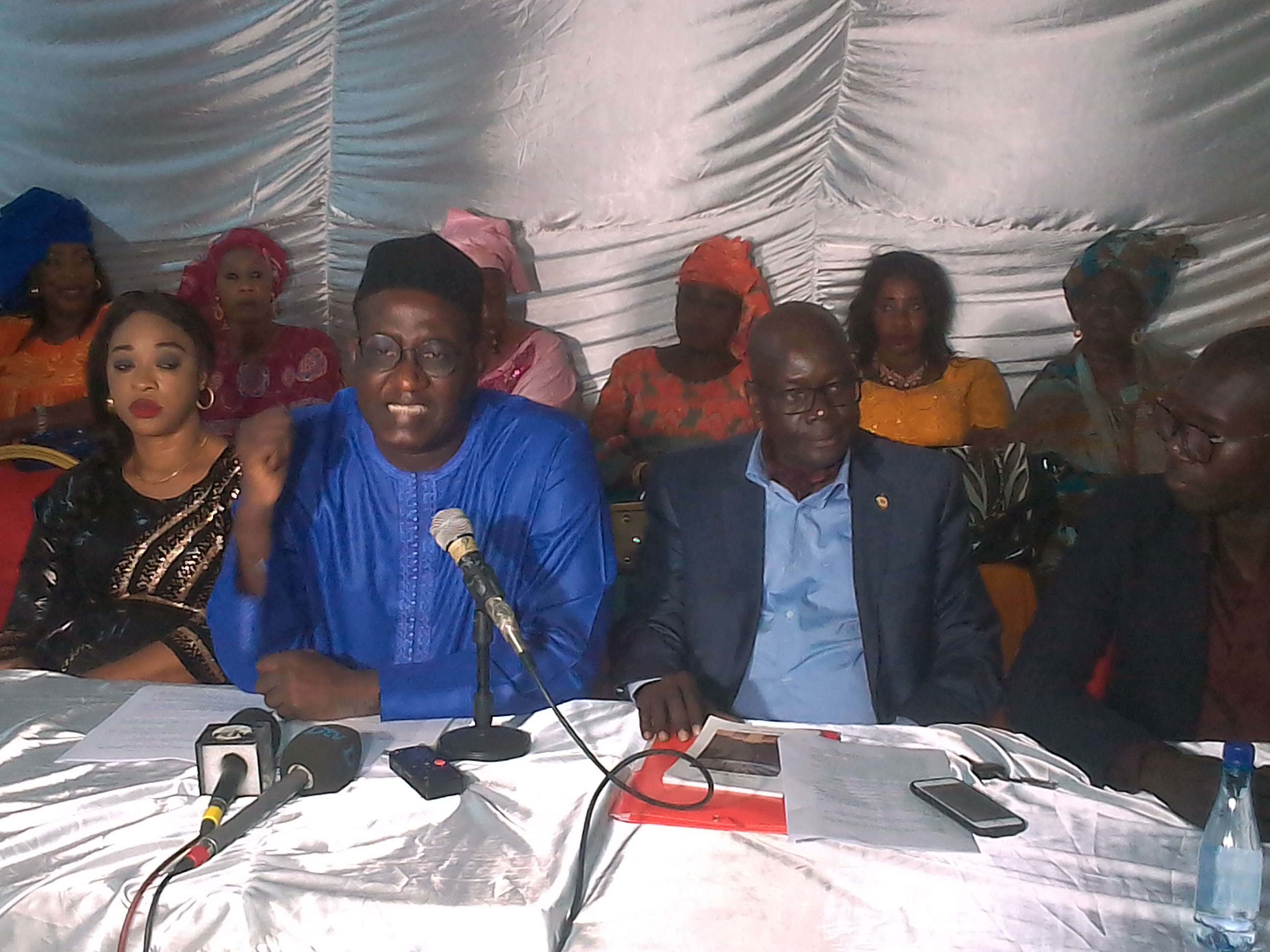 La section APR/Biscuiterie tire sur l'opposition : "Nous n'allons pas nous appesantir sur les agissements d'une opposition irresponsable, en perte de vitesse "