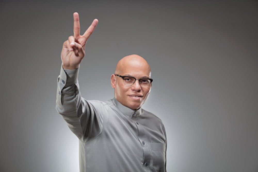 Karim Wade attaque : "Le moment est venu pour Macky Sall de se résoudre à m’affronter dans une compétition loyale et transparente. Je suis plus que jamais déterminé à lui faire face et à le battre au soir du 24 février 2019."