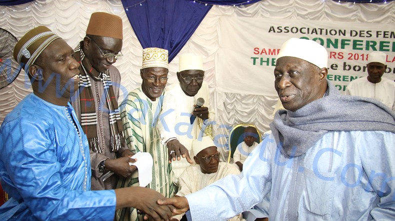 (Images) Le Dr Pape Abdoulaye Seck offre 3 billets pour la Mecque aux femmes de la Médina