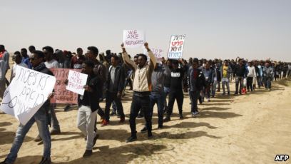 Winnie Mandela, ex-épouse de l'ancien président sud-africain Nelson Mandela, est morte à l'âge de 81 ans, a annoncé ce lundi son entourage. "C'est avec une grande tristesse que nous informons le public que Mme Winnie Madikizela Mandela est décédée à