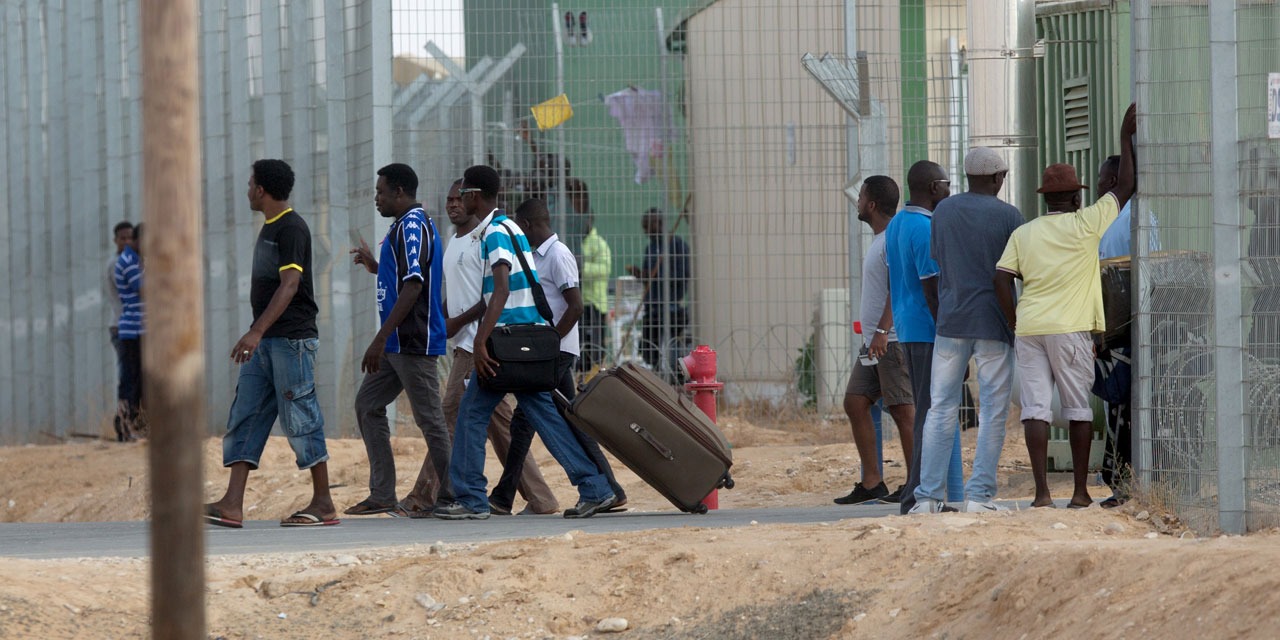 Israël suspend l'application d'un accord avec l'ONU sur les migrants africains