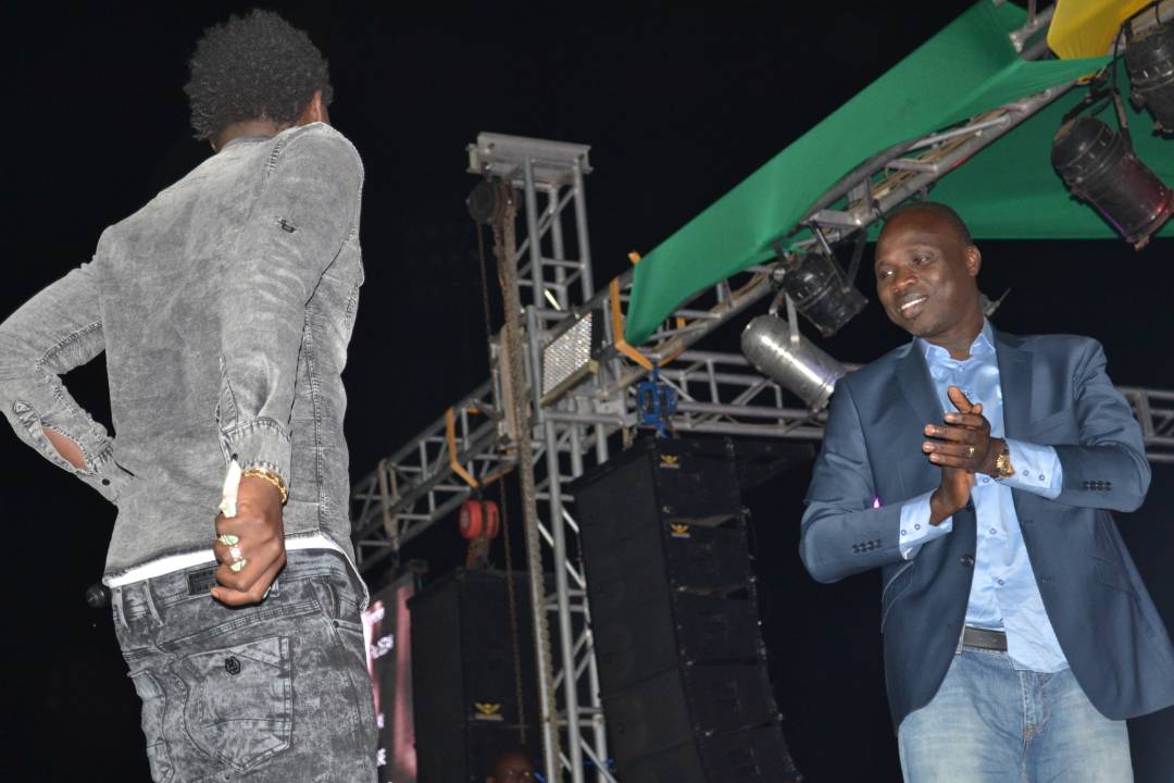 Les images du concert de Wally Ballago Seck et le Raam Daan à Kaolack