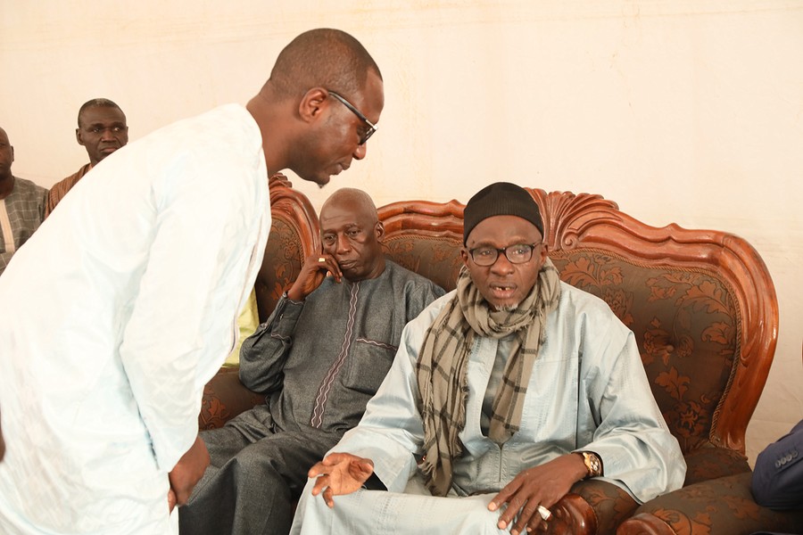 Présentation de condoléances chez Serigne Diagne : Idy dévoile un pan de sa jeunesse auprès de la famille