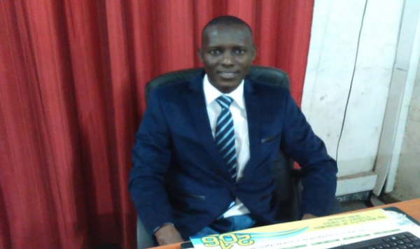 DE L’ABSURDITE DU GREFFIER AD-HOC OU INTRUS CONDUISANT A UNE PARODIE DE JUSTICE