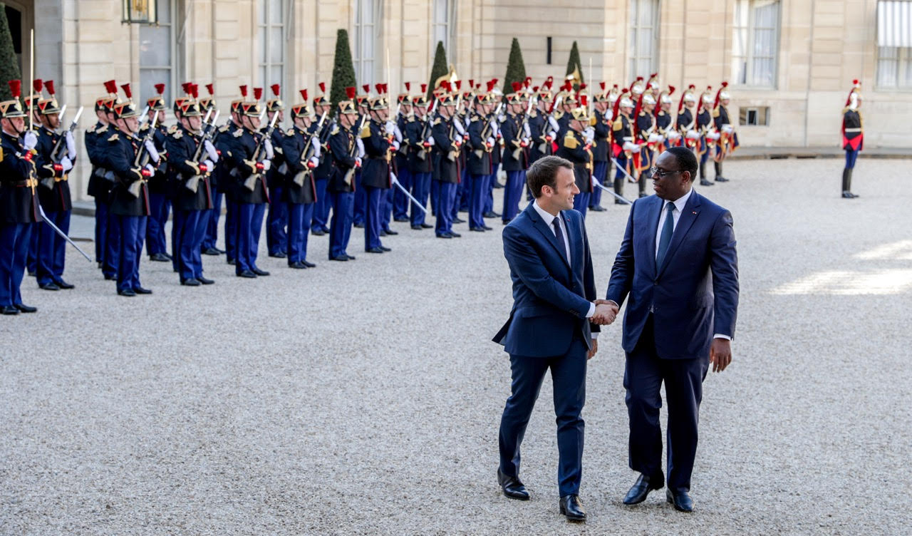 Les images de la rencontre entre les présidents Macky Sall et Emmanuel Macron à l'Elysée