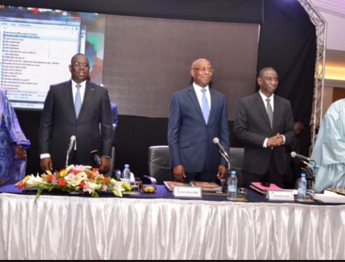 « Zappé » des négociations avec les syndicats d’enseignants : Le Chef de l’Etat réaffirme son soutien à Serigne Mbaye Thiam