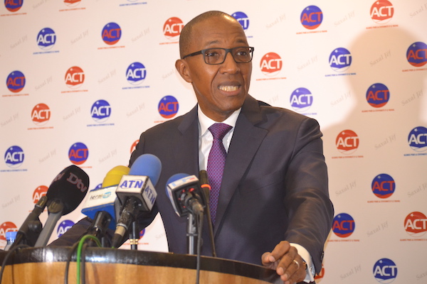 ABDOUL MBAYE SUR LE BUDGET DU CONSEIL CONSTITUTIONNEL : « Plus d’un milliard pour 7 sages, c’est cher payé »