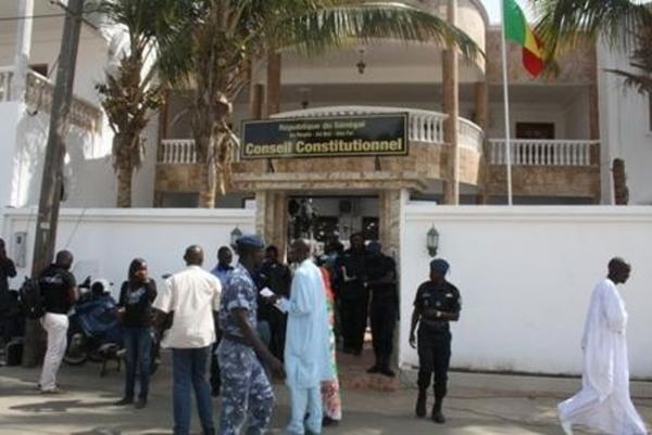 L’amateurisme du Conseil constitutionnel sénégalais sur le parrainage.