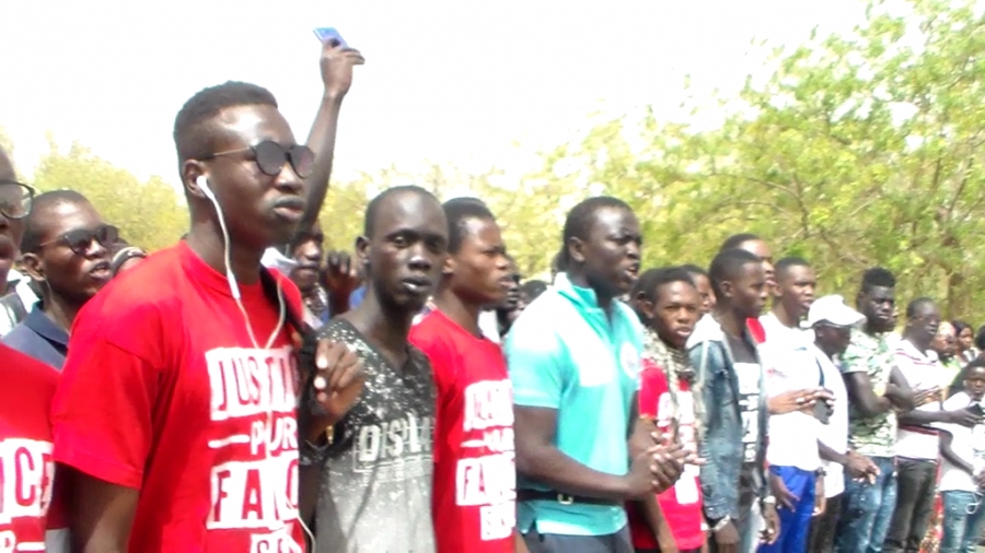 Les étudiants ressortissants de Louga ont marché du Lycée à la Gouvernance