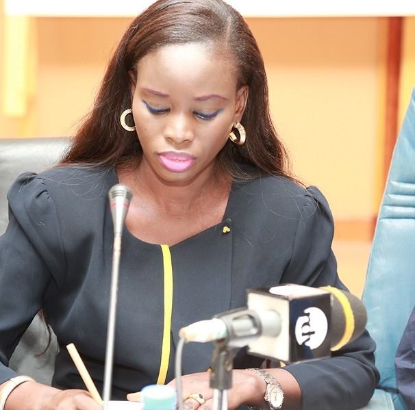 Thérèse Faye Diouf écrit au Président de la République Macky Sall : « le monde éducatif vous sera toujours reconnaissant »