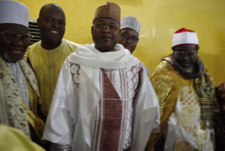 PRÉSIDENTIELLE 2019 - Baye Ciss à la quête de prières pour la réélection du Président Macky Sall chez l'Imam Cheikh et chez le Khalife de Médina